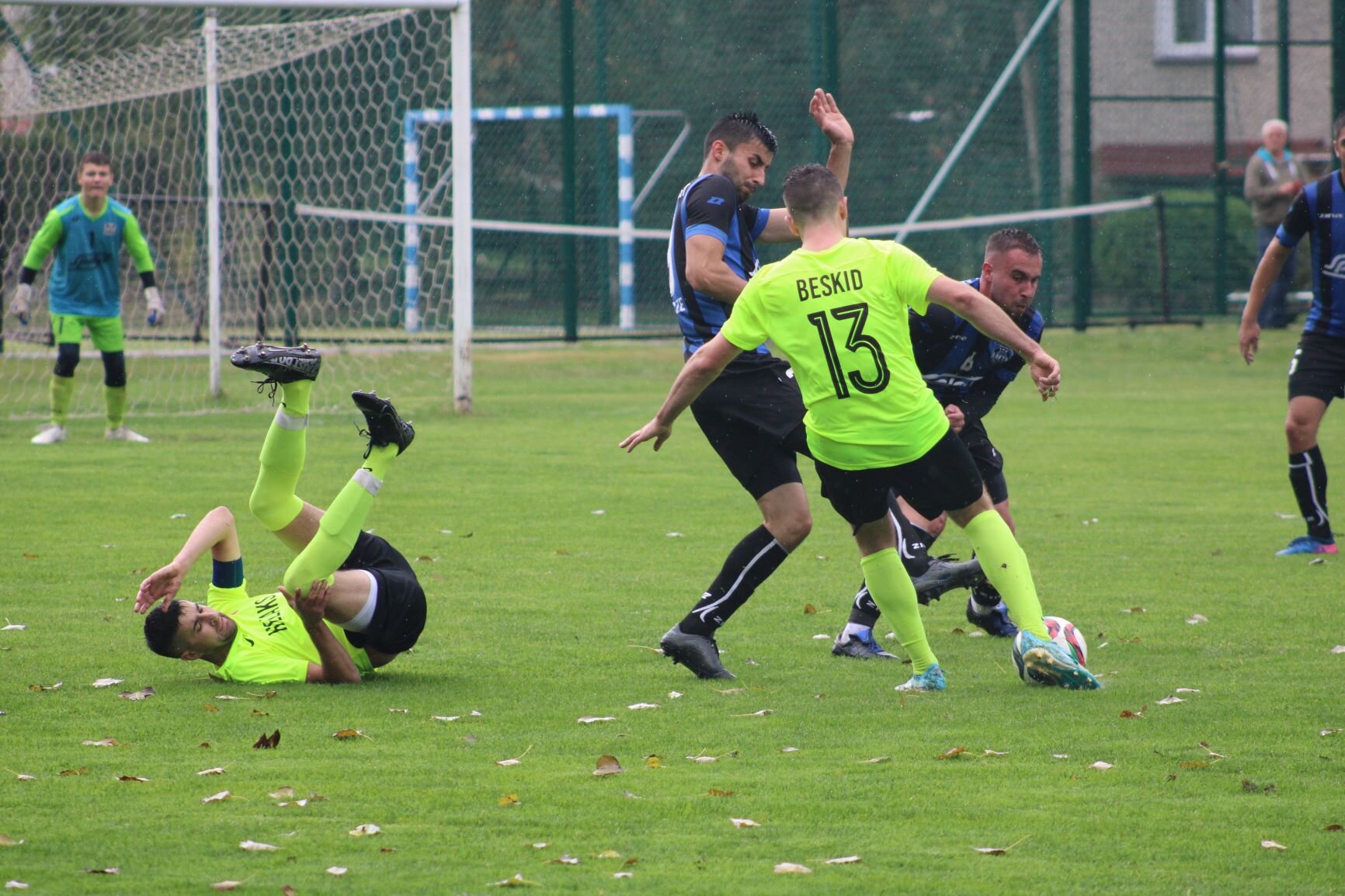 Seniorzy 10 kolejka_ LKS BESKID POSADA GÓRNA – ZKS NAFTA SPLAST JEDLICZE 3:1 (1:0)